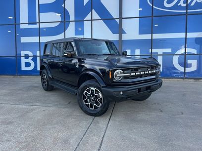 New 2025 Ford Bronco Outer Banks