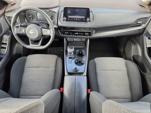 Used 2023 Nissan Rogue SV AWD/4WD image 12