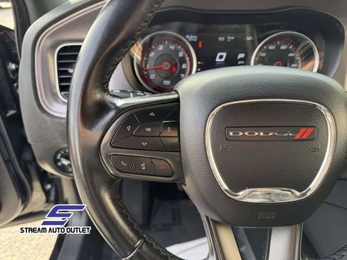 Used 2023 Dodge Charger GT image 40