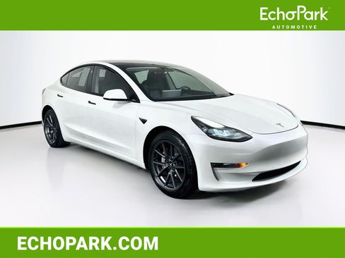 Used 2022 Tesla Model 3 Long Range AWD/4WD image 1