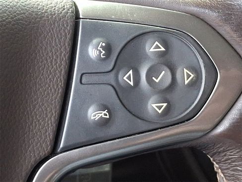 Used 2018 Chevrolet Silverado 1500 LTZ Z71 w/ LTZ Plus Package image 22