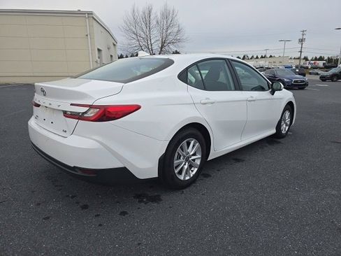 Used 2025 Toyota Camry XSE image 7