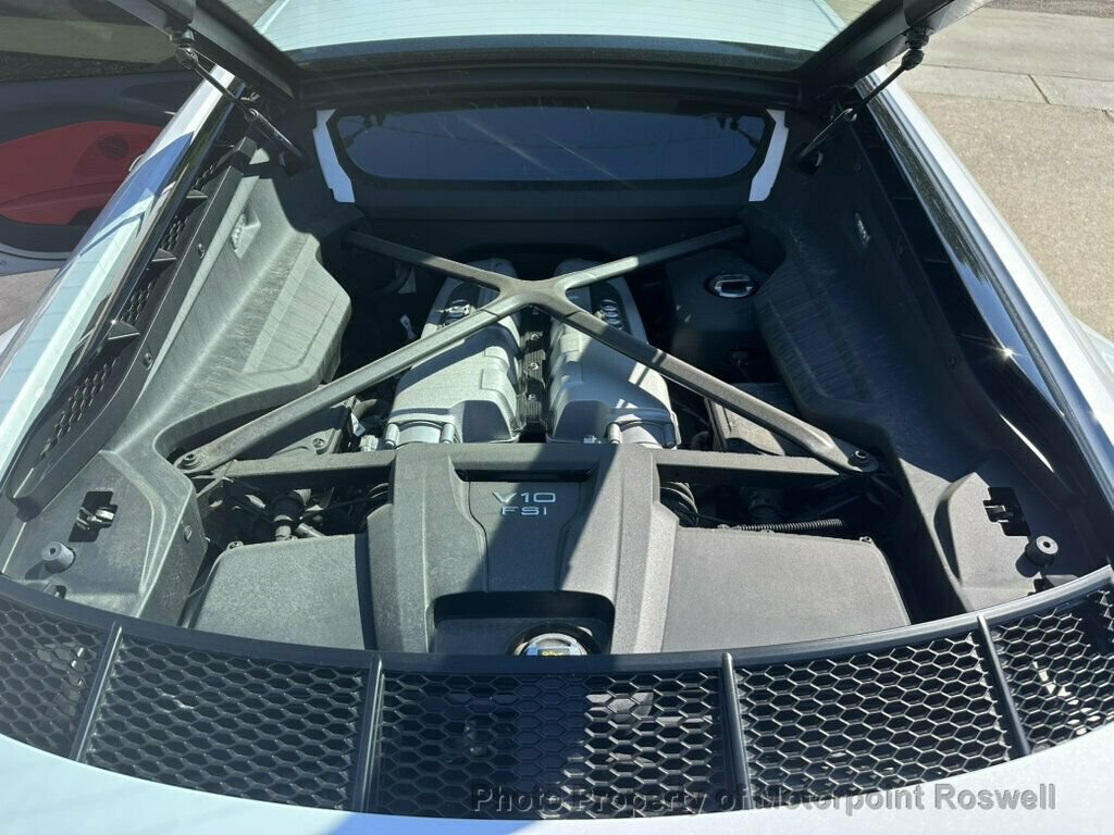 Used 2023 Audi R8 V10 performance RWD image 8