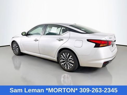 Used 2024 Nissan Altima 2.5 SV image 5