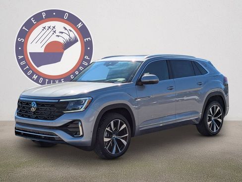 New 2026 Volkswagen Atlas Cross Sport SEL Premium R-Line AWD/4WD image 2