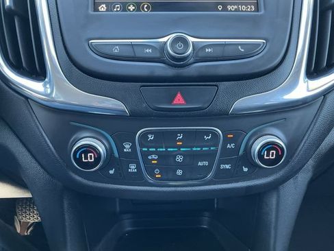 Used 2019 Chevrolet Equinox LT AWD/4WD image 17