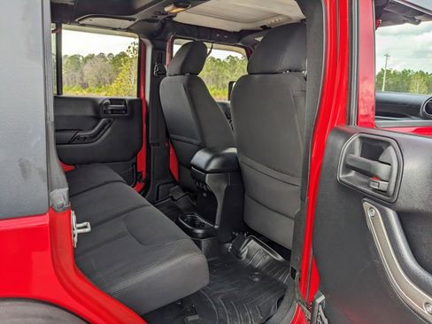 Used 2015 Jeep Wrangler Unlimited Sport w/ Quick Order Package 24S image 38