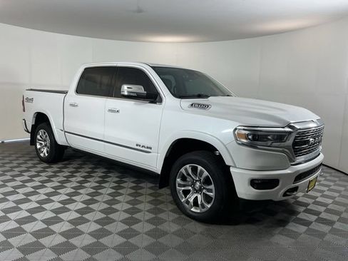 Used 2022 RAM 1500 Limited AWD/4WD image 3