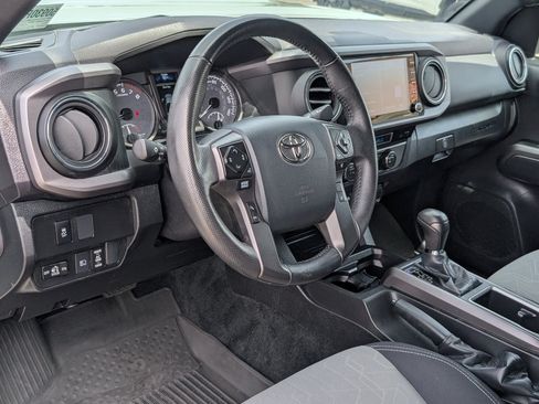 Used 2023 Toyota Tacoma TRD Sport AWD/4WD image 14