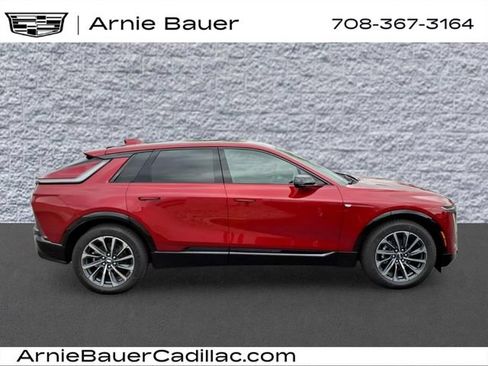 New 2026 Cadillac Lyriq Sport w/ LPO, Floor Liner Package AWD/4WD image 4