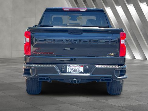 Used 2025 Chevrolet Silverado 1500 RST w/ Redline Edition AWD/4WD image 5