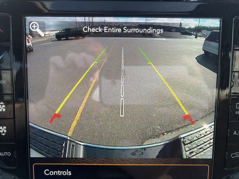 Used 2020 RAM 2500 Limited image 26