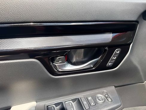 Used 2024 Honda CR-V EX-L image 18