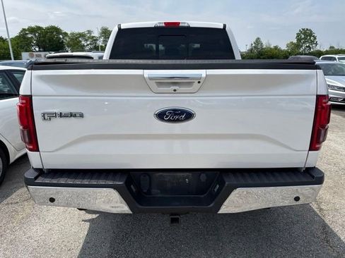 Used 2017 Ford F150 Lariat w/ Equipment Group 502A Luxury AWD/4WD image 4