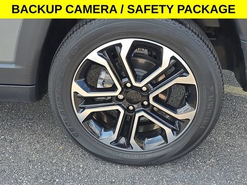 Used 2024 Jeep Compass Limited AWD/4WD image 32