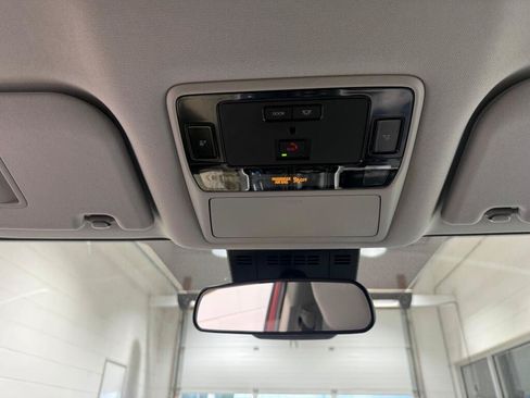 Certified 2025 Toyota Grand Highlander AWD image 28