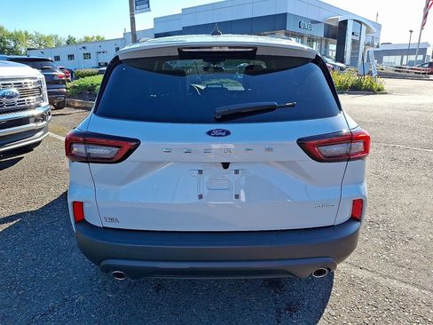 Used 2025 Ford Escape ST-Line image 5