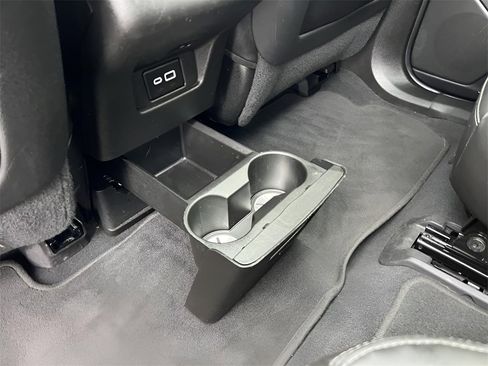 Used 2022 Cadillac XT6 Sport image 11