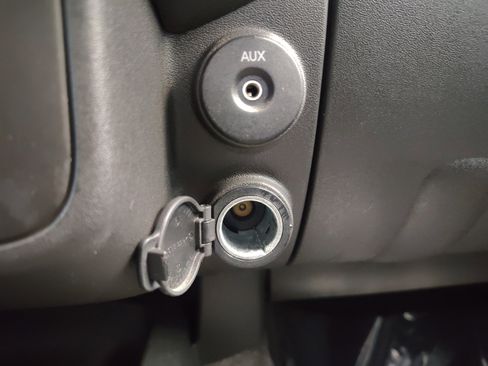 Used 2012 Nissan Xterra PRO-4X w/ Pro-4x Leather Pkg image 19