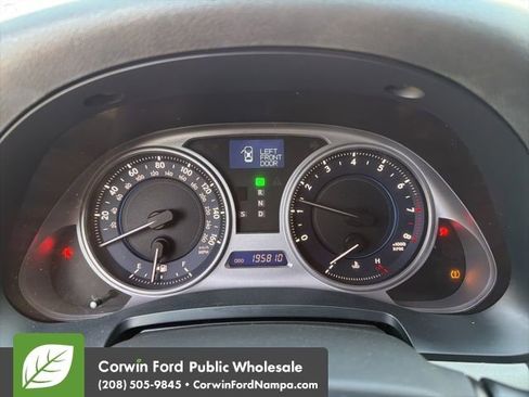 Used 2006 Lexus IS 250 AWD image 17