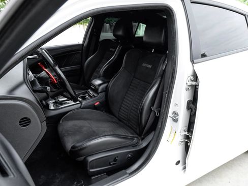 Used 2019 Dodge Charger Scat Pack w/ Daytona Edition Group RWD image 37