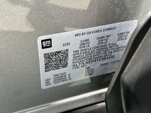 Used 2026 Chevrolet Trax ACTIV w/ Sunroof Package FWD image 35