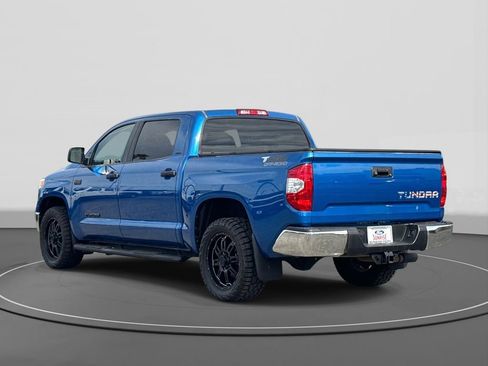 Used 2017 Toyota Tundra SR5 w/ SR5 Upgrade Package image 7