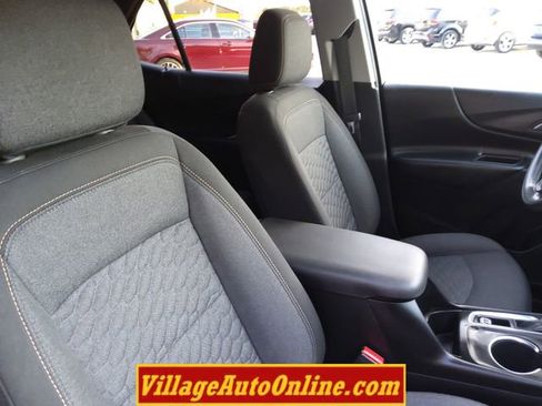 Used 2019 Chevrolet Equinox LT image 32