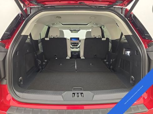 New 2026 Ford Explorer Platinum w/ LUX Leather Package AWD/4WD image 18