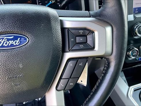 Used 2021 Ford F250 Lariat w/ Lariat Value Package AWD/4WD image 19