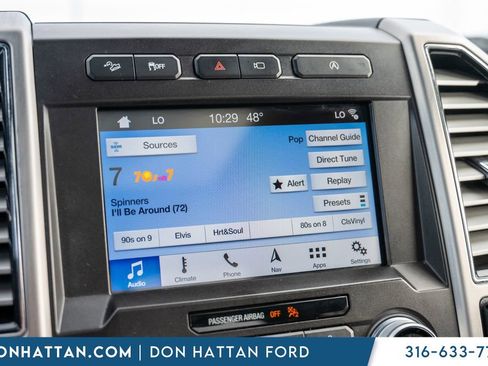 Used 2018 Ford F150 Platinum w/ Equipment Group 701A Luxury image 9