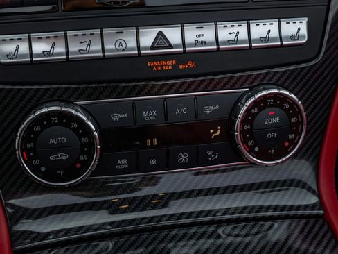 Used 2015 Mercedes-Benz SL 63 AMG image 51