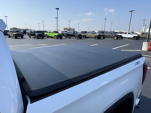 Used 2023 GMC Sierra 1500 SLT w/ SLT Premium Package image 10