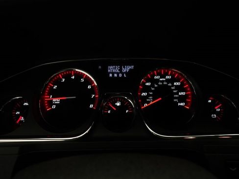 Used 2014 GMC Acadia Denali image 2