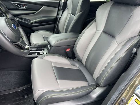 Certified 2025 Subaru Ascent Onyx Edition AWD/4WD image 33