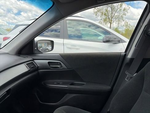 Used 2013 Honda Accord LX image 7