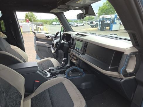 Used 2022 Ford Bronco Wildtrak AWD/4WD image 9
