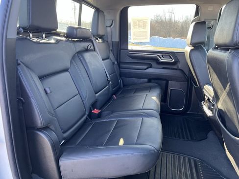 Used 2024 Chevrolet Silverado 2500 LTZ w/ LTZ Convenience Package image 16