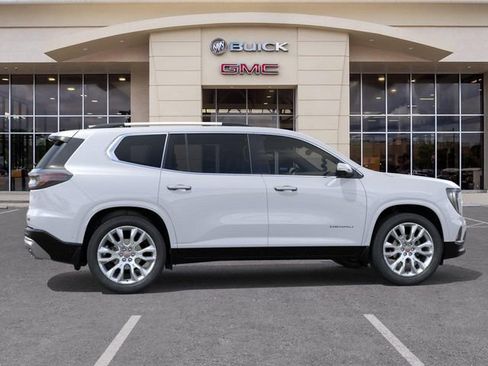 New 2026 GMC Acadia Denali FWD image 5