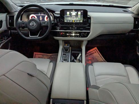 Used 2022 Nissan Pathfinder Platinum w/ Cargo Package image 20