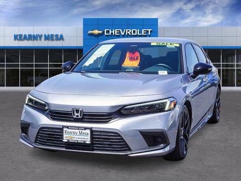 Used 2022 Honda Civic Sport image 3