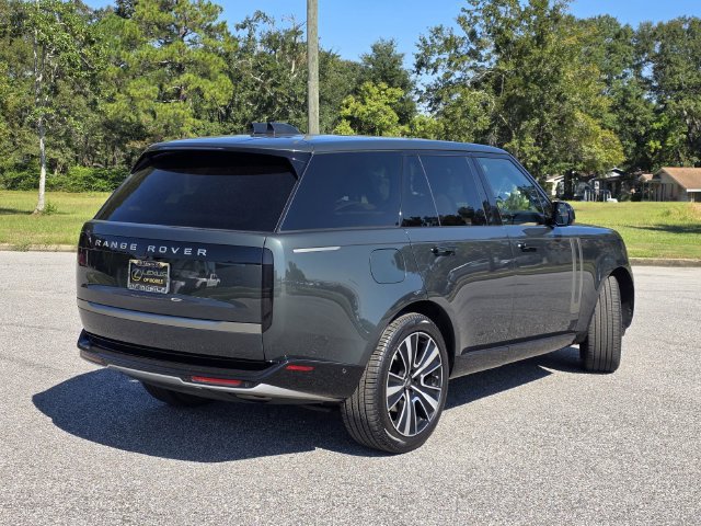 Used 2024 Land Rover Range Rover SE AWD/4WD image 5
