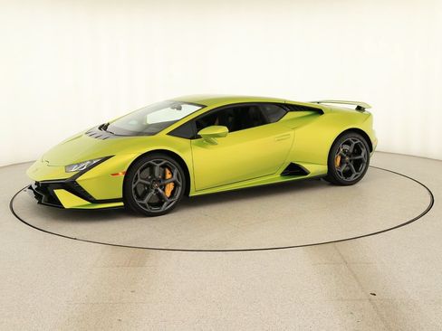 Used 2023 Lamborghini Huracan Tecnica RWD image 13