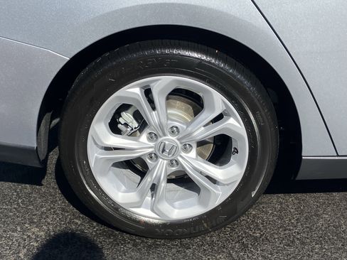 Used 2026 Honda Accord LX image 13