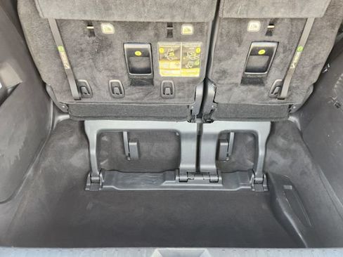Certified 2022 Toyota Sienna XSE FWD image 33