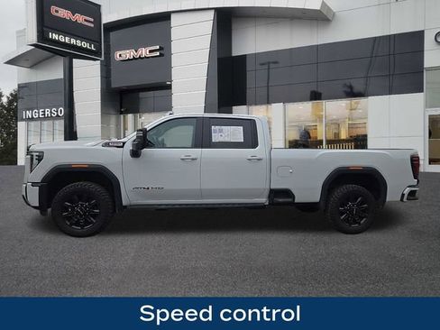 Used 2025 GMC Sierra 2500 AT4 AWD/4WD image 29