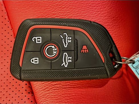 Used 2023 Chevrolet Corvette Z06 RWD image 34