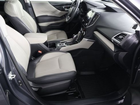 Used 2023 Subaru Forester Limited image 23