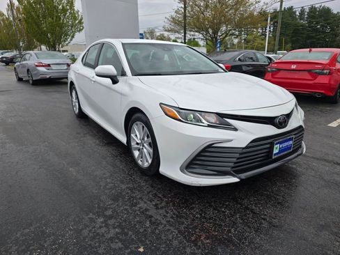 Certified 2023 Toyota Camry LE FWD image 10