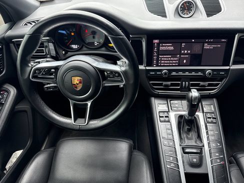 Used 2019 Porsche Macan S AWD/4WD image 15